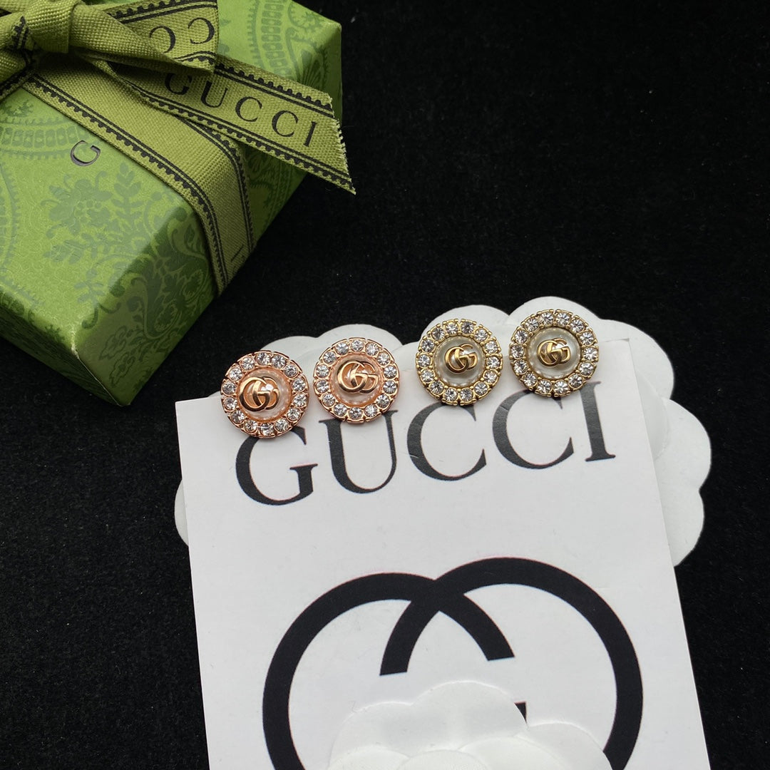 2025 Classic Zircon Pearl Stud Earrings
