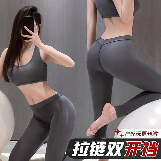 大码瑜伽裤拉链情趣女性内衣开裆漏臀激情户外性感野外套装