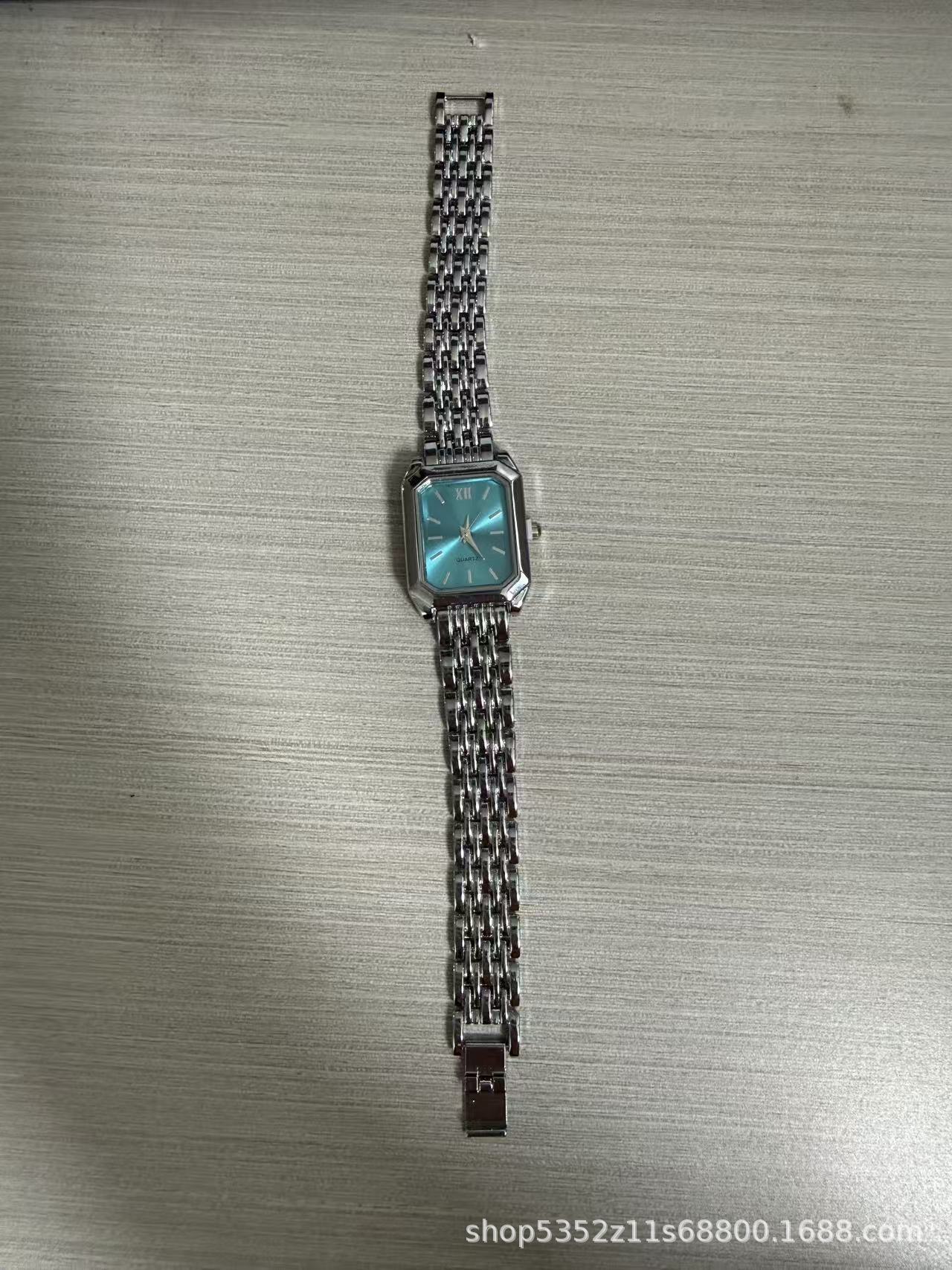 Foreign trade cross-border popular fashion watch square hot-selling women's quartz watch student simple scale women's watch