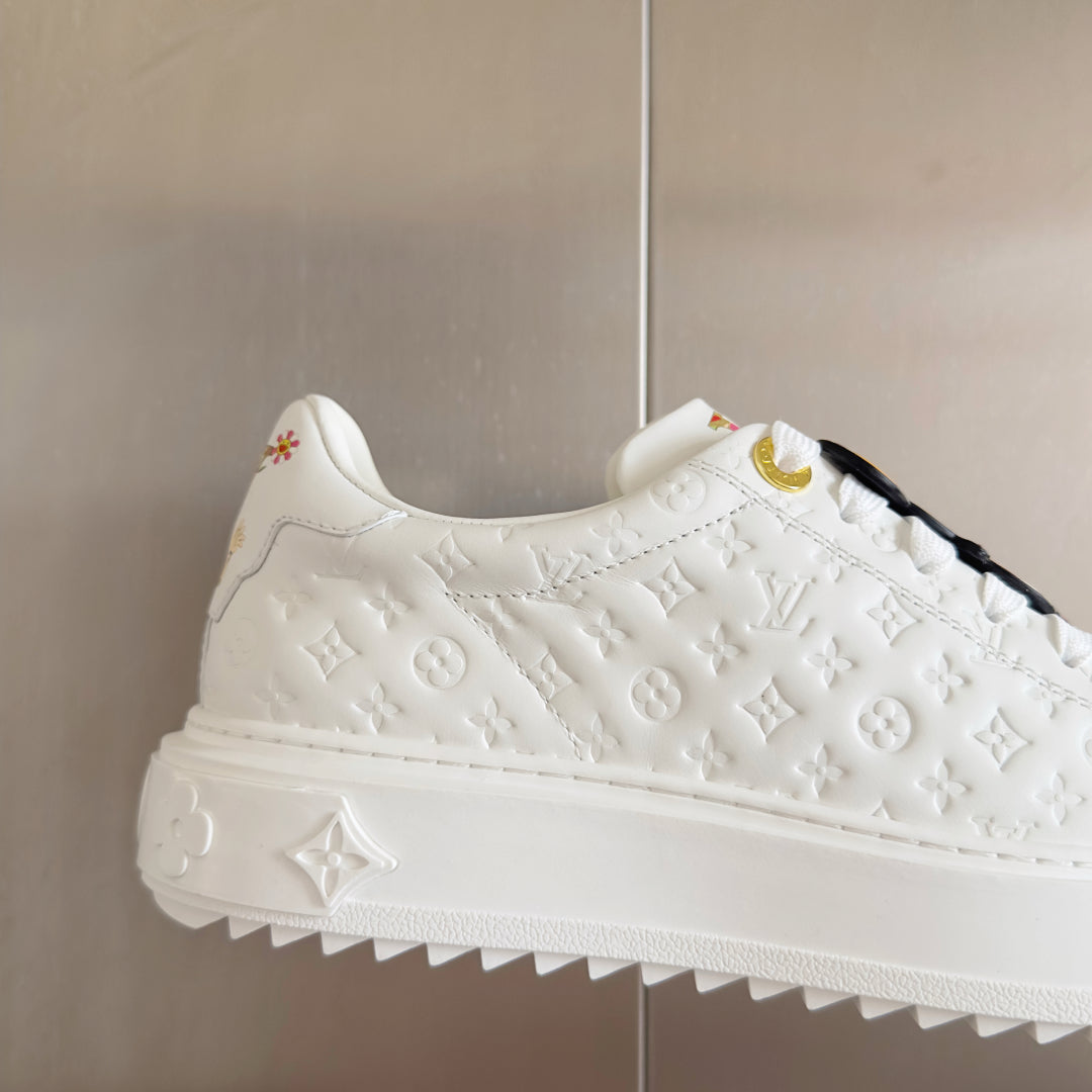 2025 250318 New high quality new color board shoes
