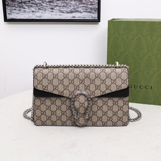 2025 Bag Classic Shoulder Bag W231061