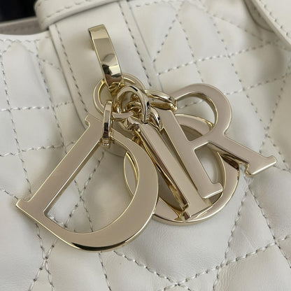 2025 Bag Fashion Top-handle Bag