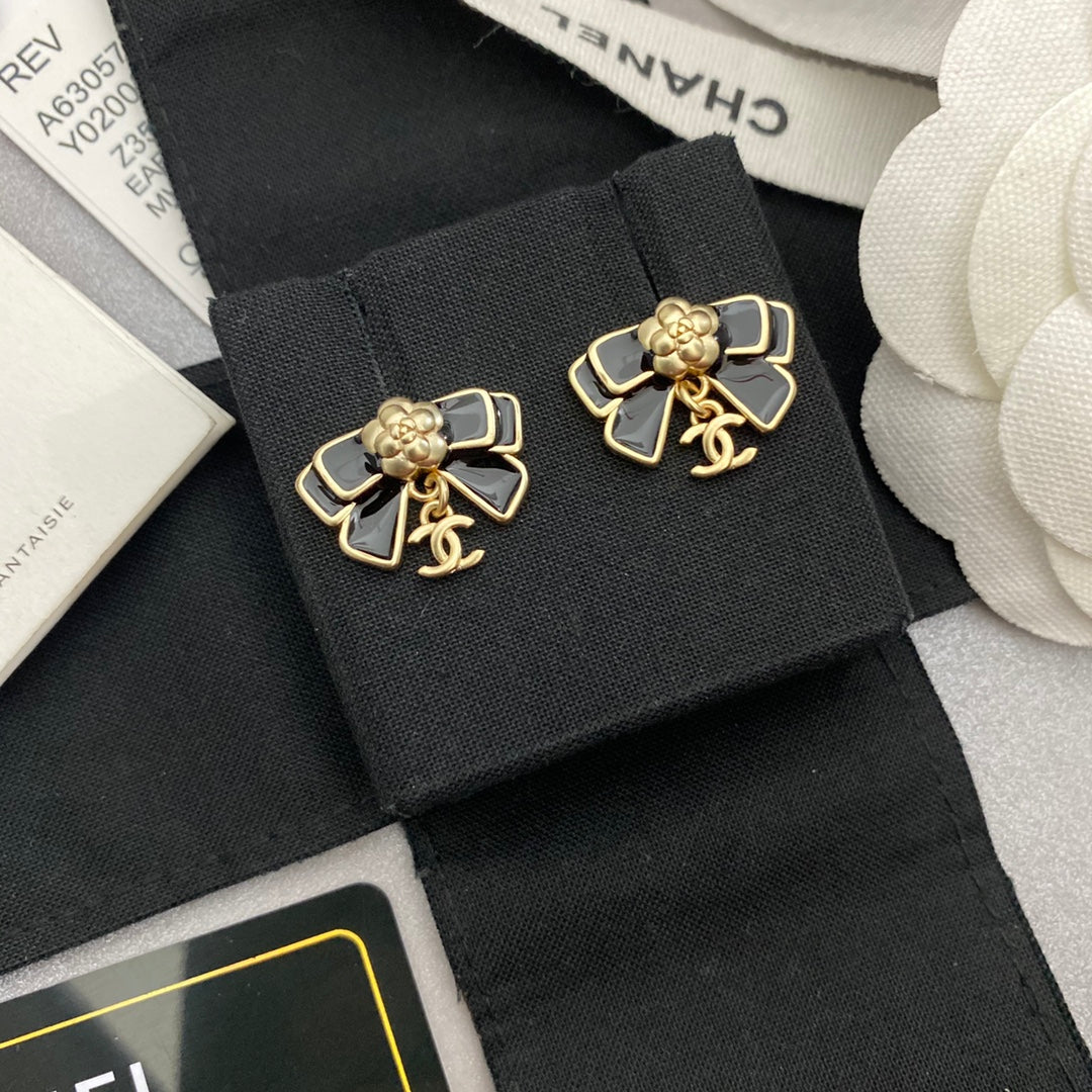 2025 Enamel Craft Camellia Earrings