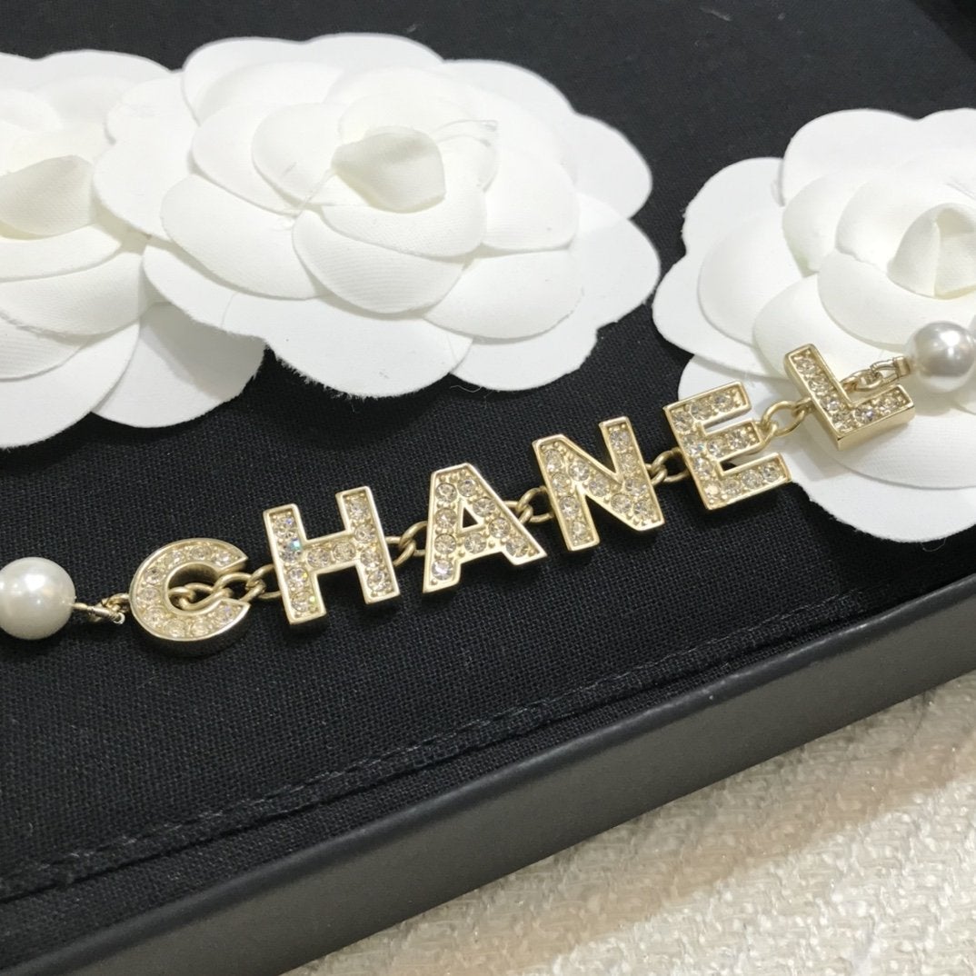 2025 New Letter Pearl Necklace