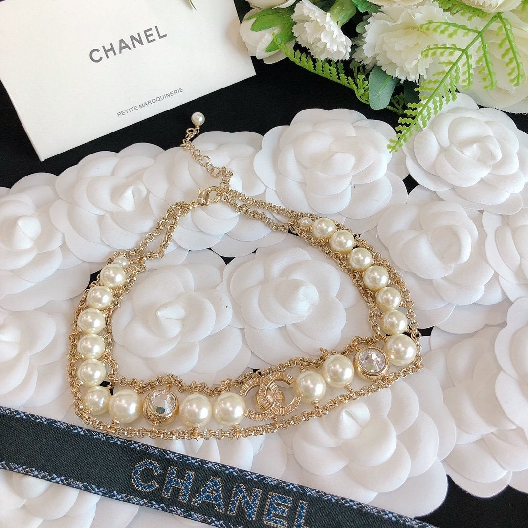 2025 Pearl Large Rhinestone Necklace