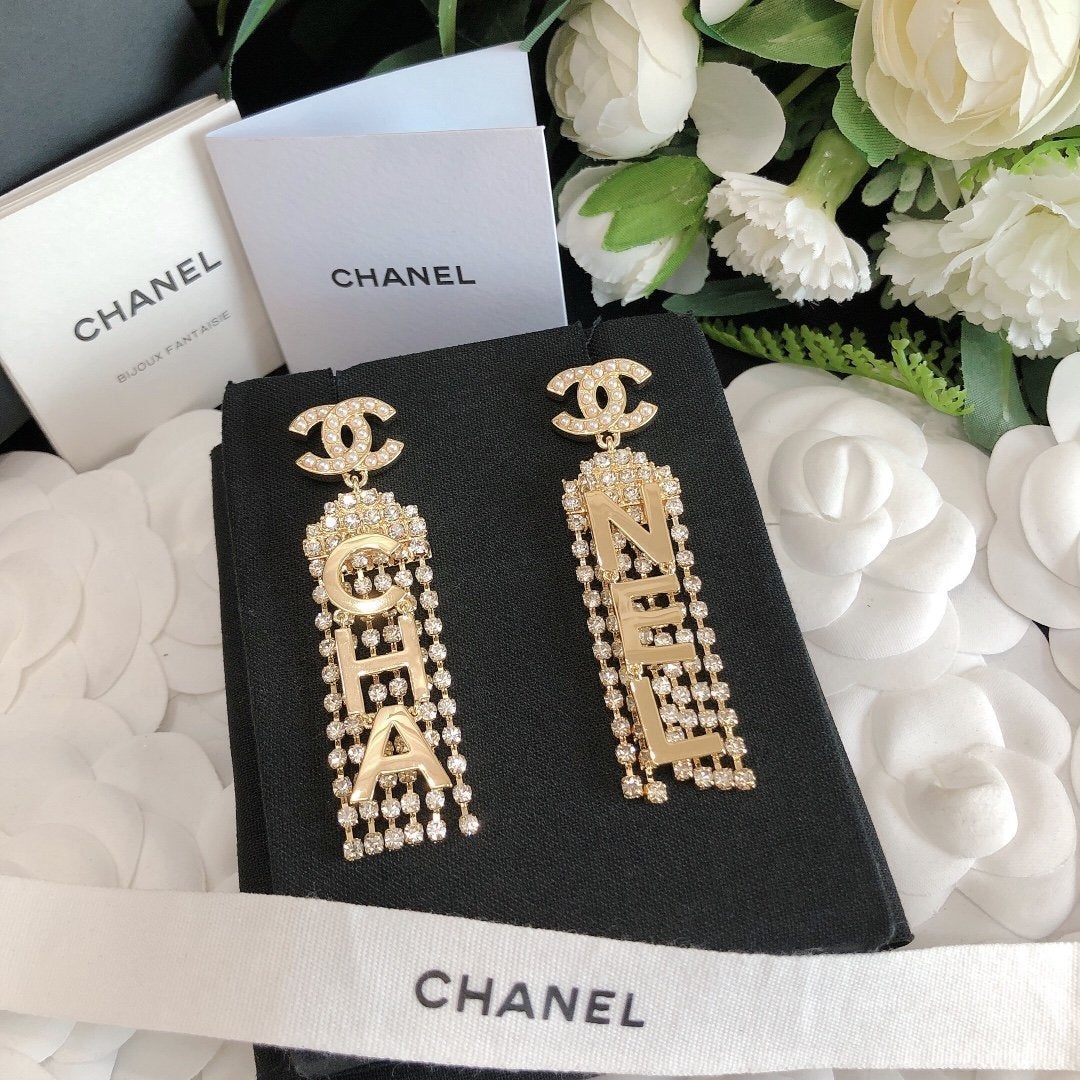 2025 Luxury Letter Tassel Rhinestone Earrings