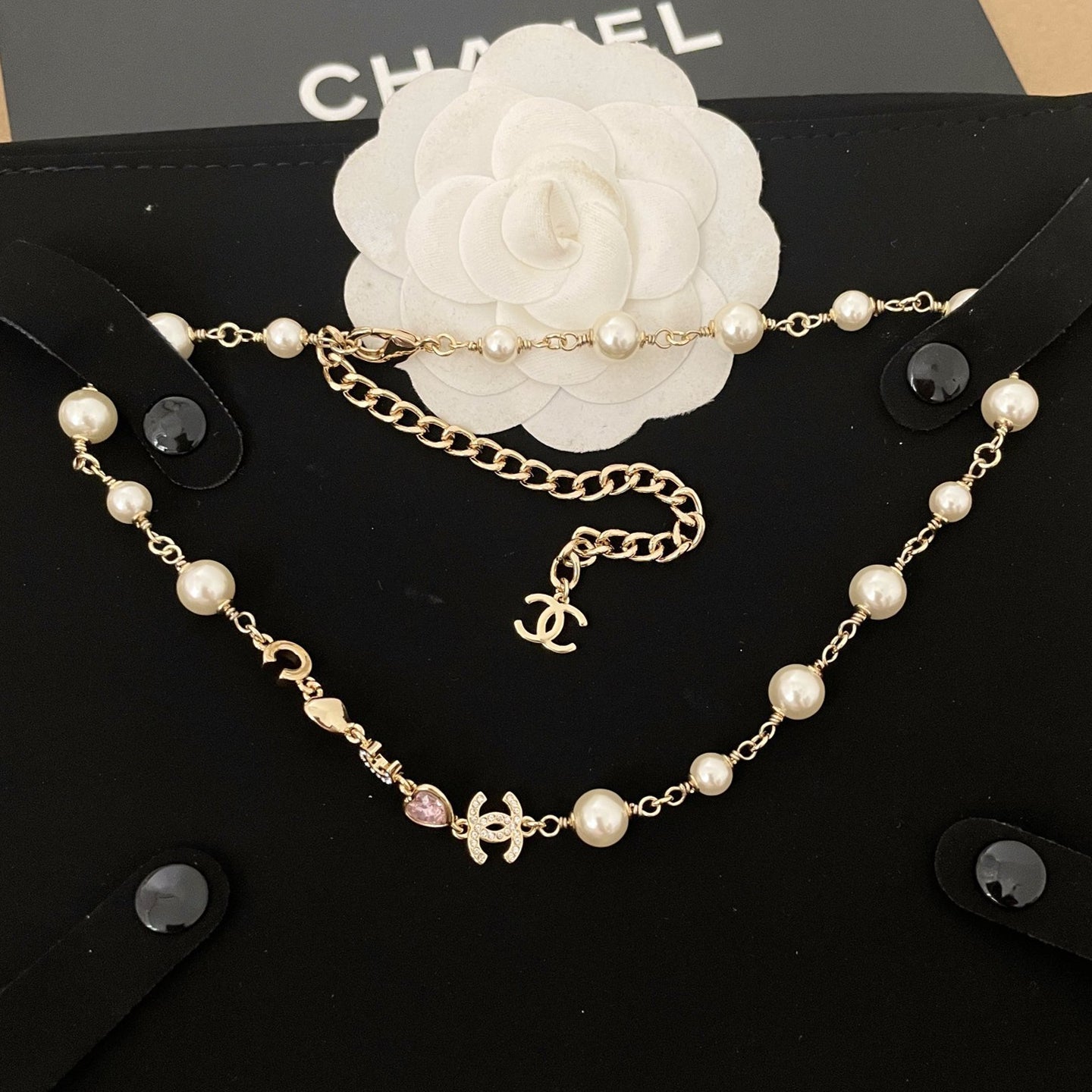 2025 heart-shaped pearl necklace