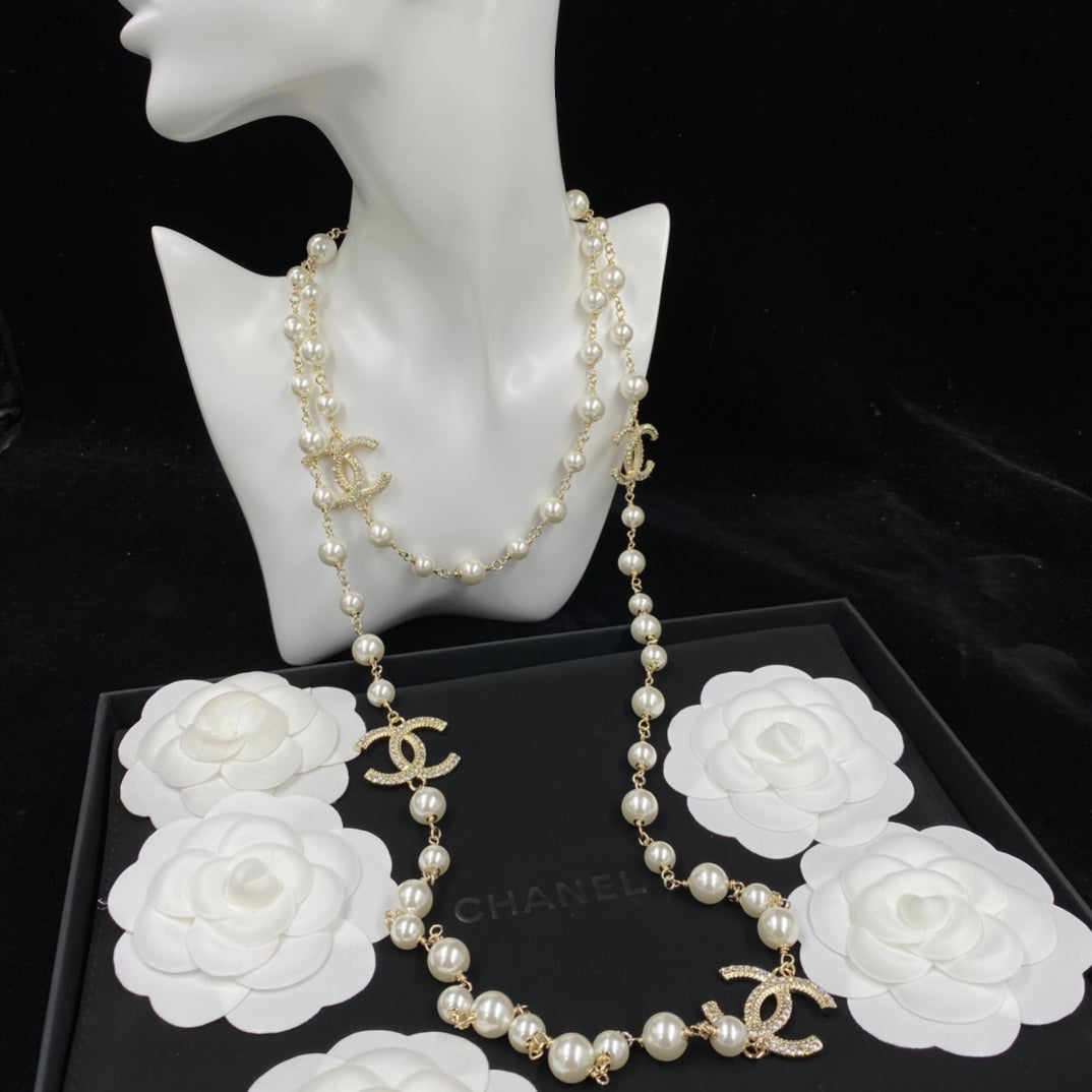 2025 Fashion CC Pearl Rhinestone Charm Necklace