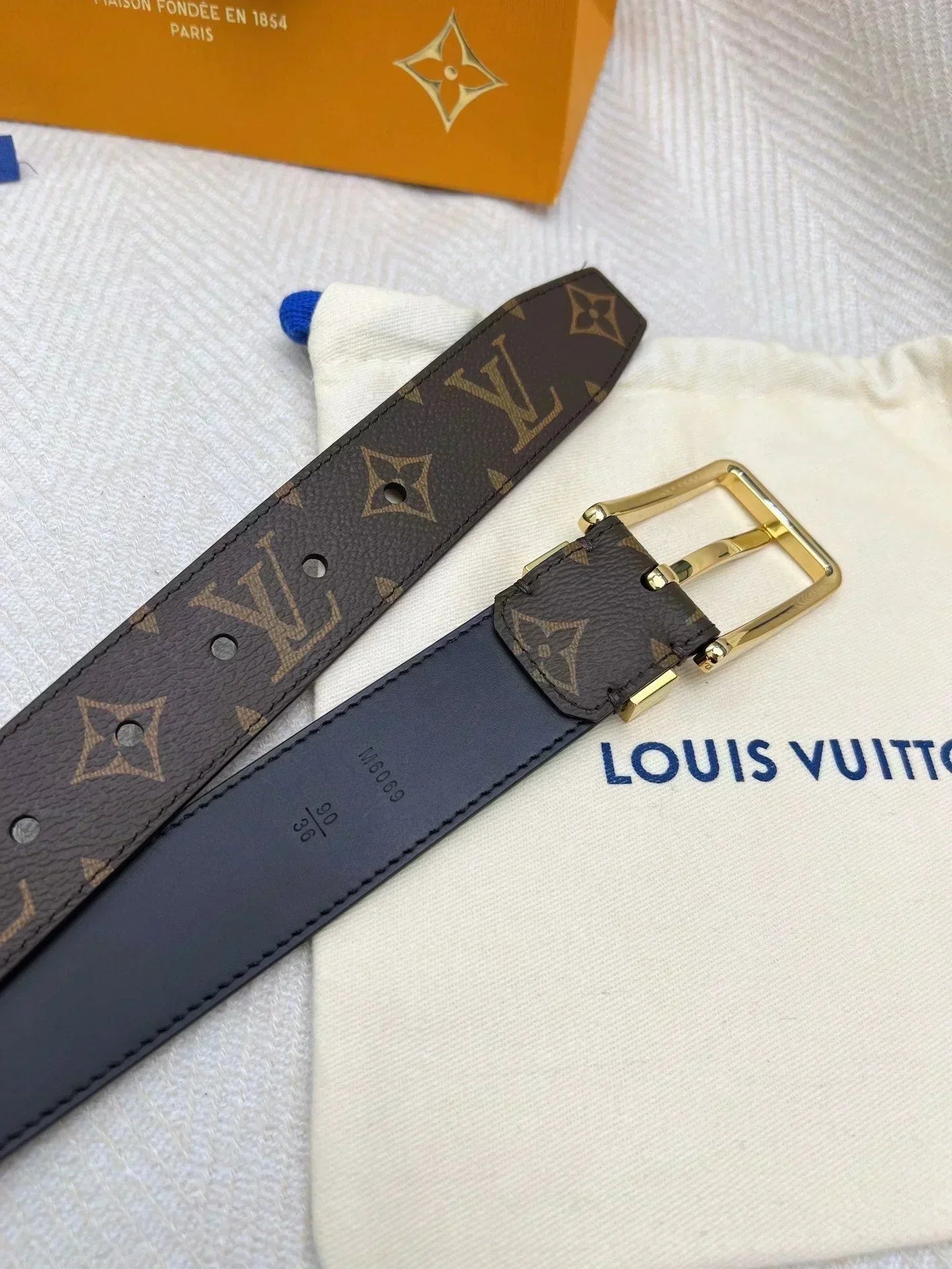 2025 Double-sided imported special fabric electroplated copper buckle belt 3.5cM