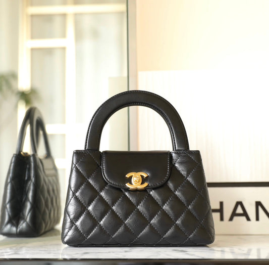 2025 Bag Stylish Top-handle Bag W39115