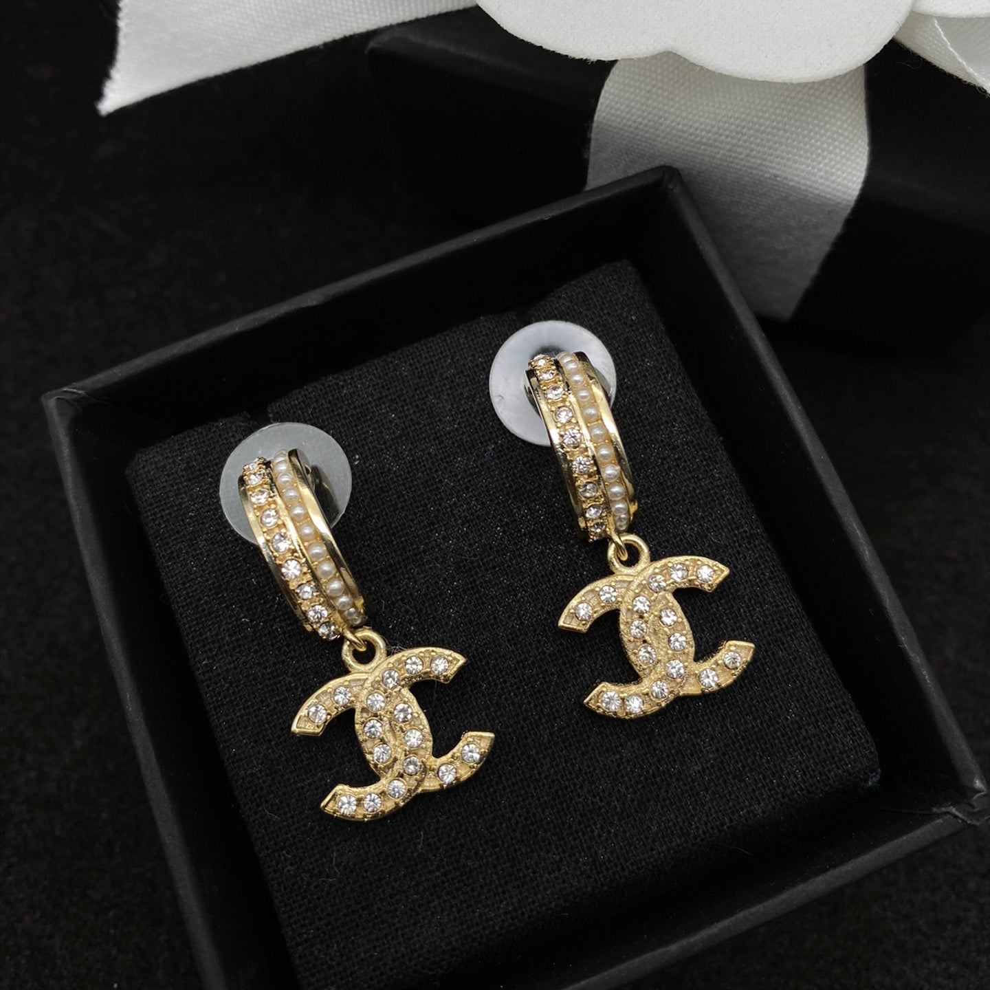 2025 Crystal Diamond Pearl Letter Stud Earrings