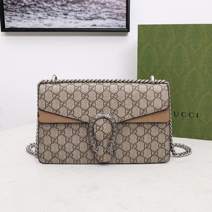 2025 Bag Classic Shoulder Bag W231061
