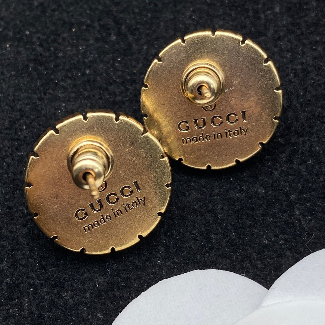 2025 Classic Zircon Pearl Stud Earrings