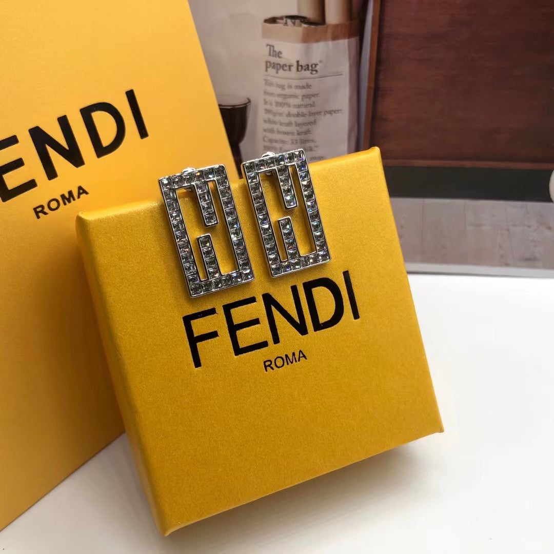 2025 Rectangular earrings