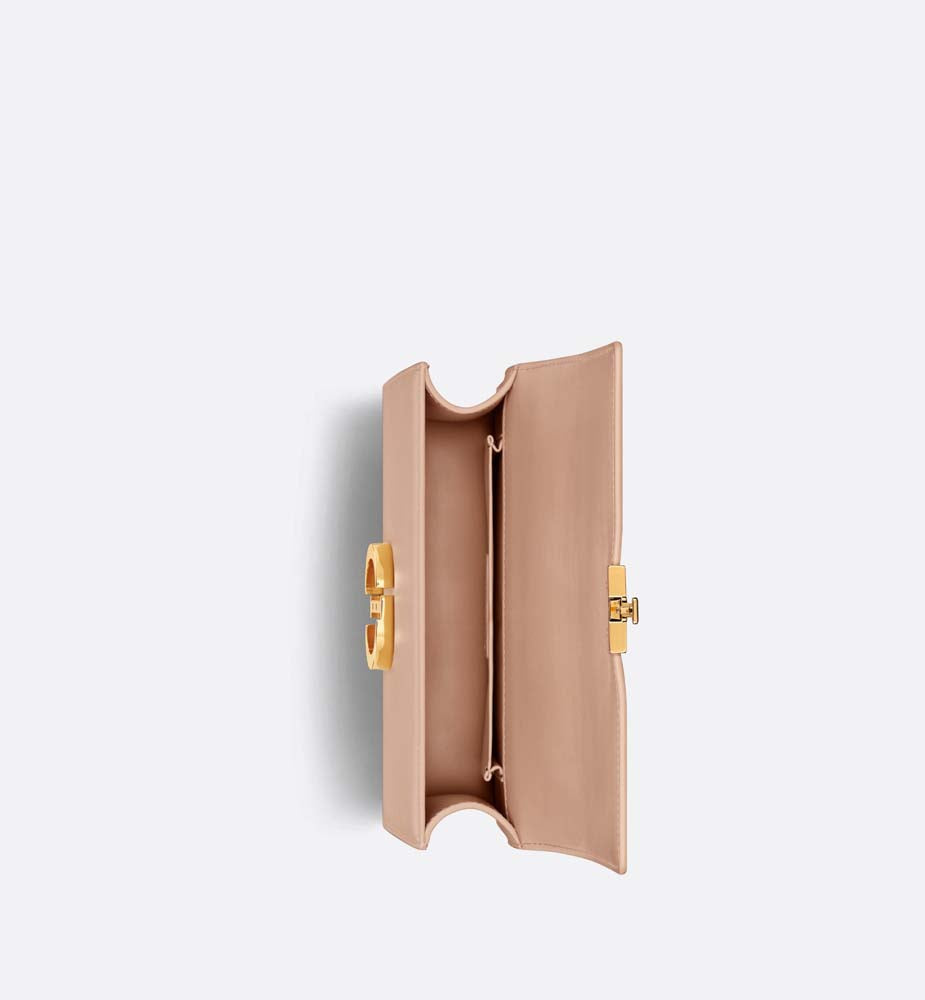 2025 Bag 30 MONTAIGNE EAST-WEST BAG WITH CHAIN