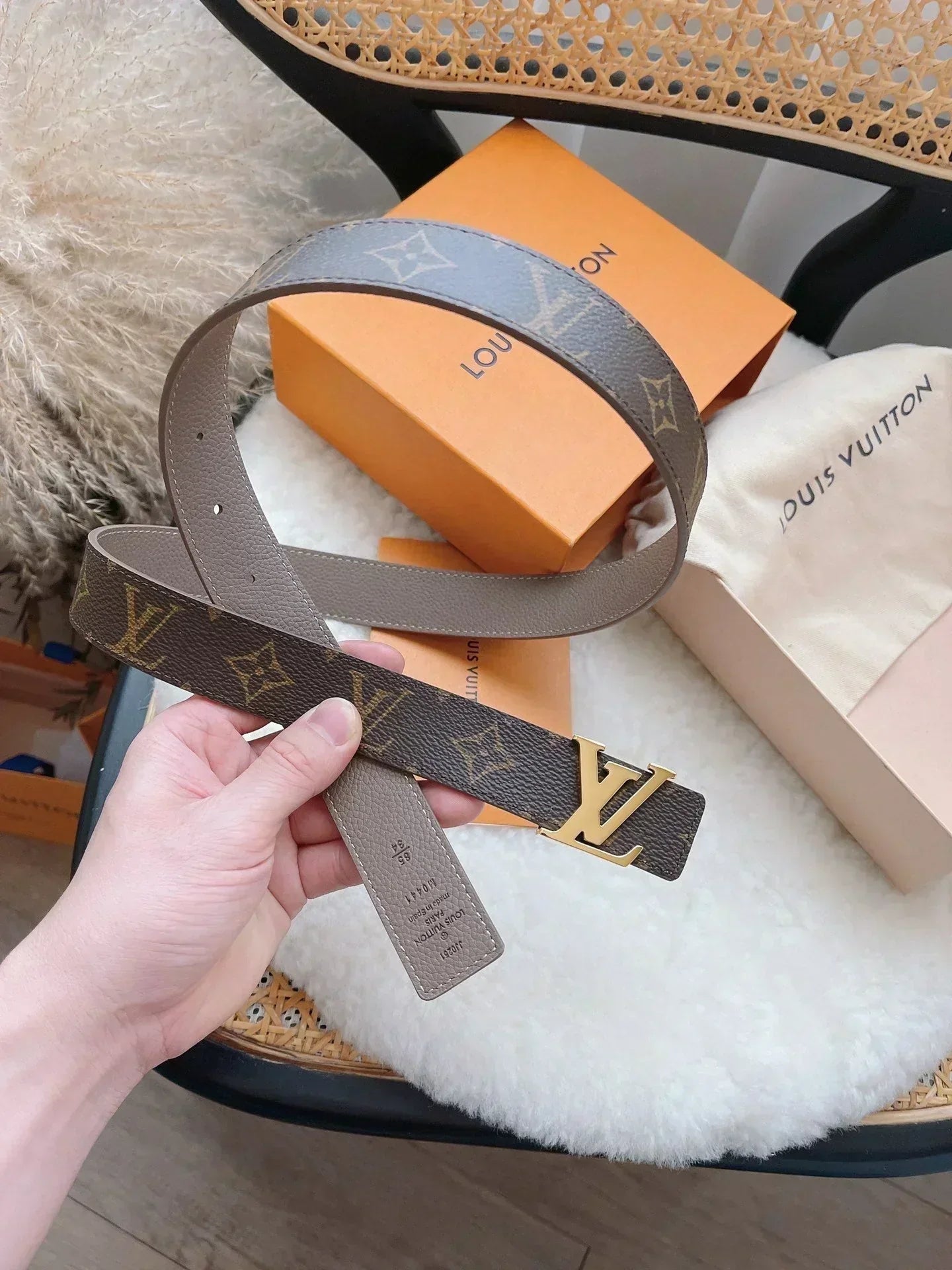 2025 Reversible leather and hardware belt