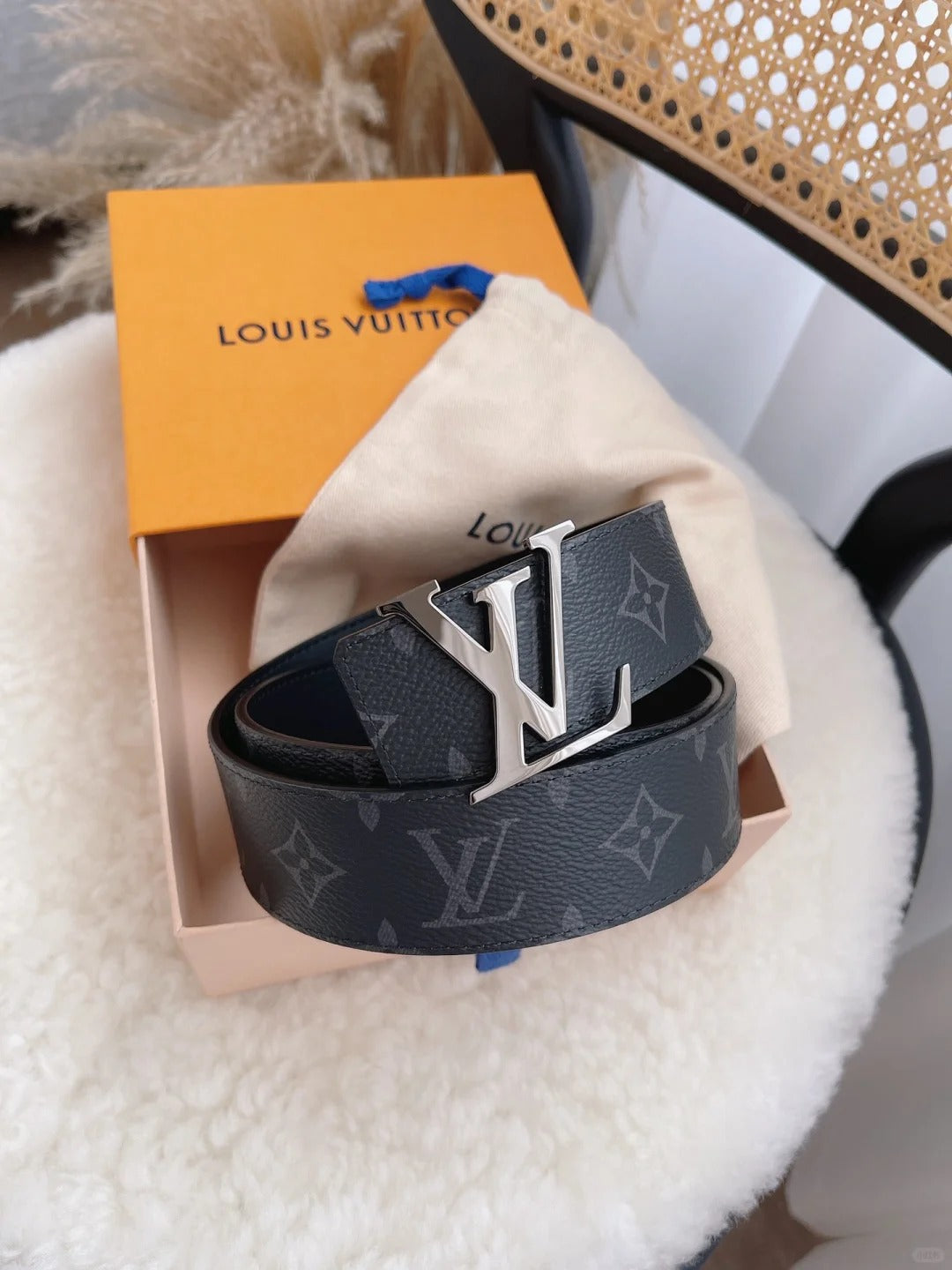 2025 Classic black monogram silver buckle belt