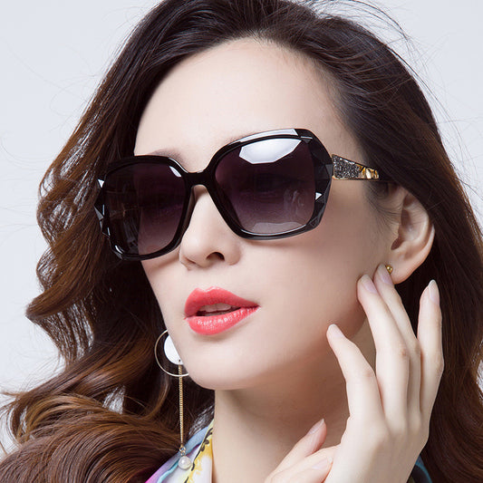 2026 new women's sunglasses trendy fashion large frame sunscreen sunglasses vacation retro sunglasses