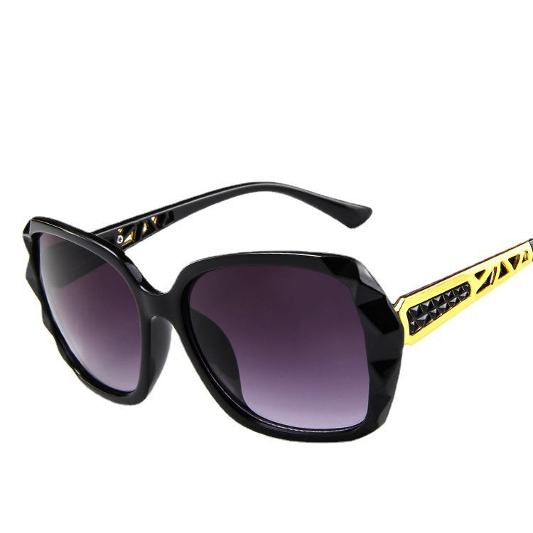 2026 new women's sunglasses trendy fashion large frame sunscreen sunglasses vacation retro sunglasses