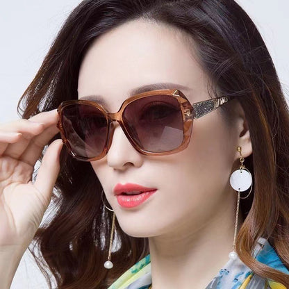 2026 new women's sunglasses trendy fashion large frame sunscreen sunglasses vacation retro sunglasses
