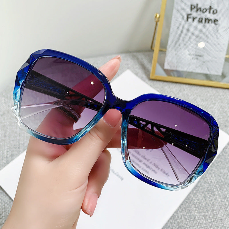 2026 new women's sunglasses trendy fashion large frame sunscreen sunglasses vacation retro sunglasses