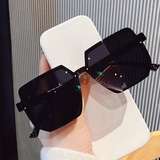 New retro sunglasses, sunshade and sunscreen, women's high-end sunglasses, cross-border popular men's street shooting versatile sunglasses