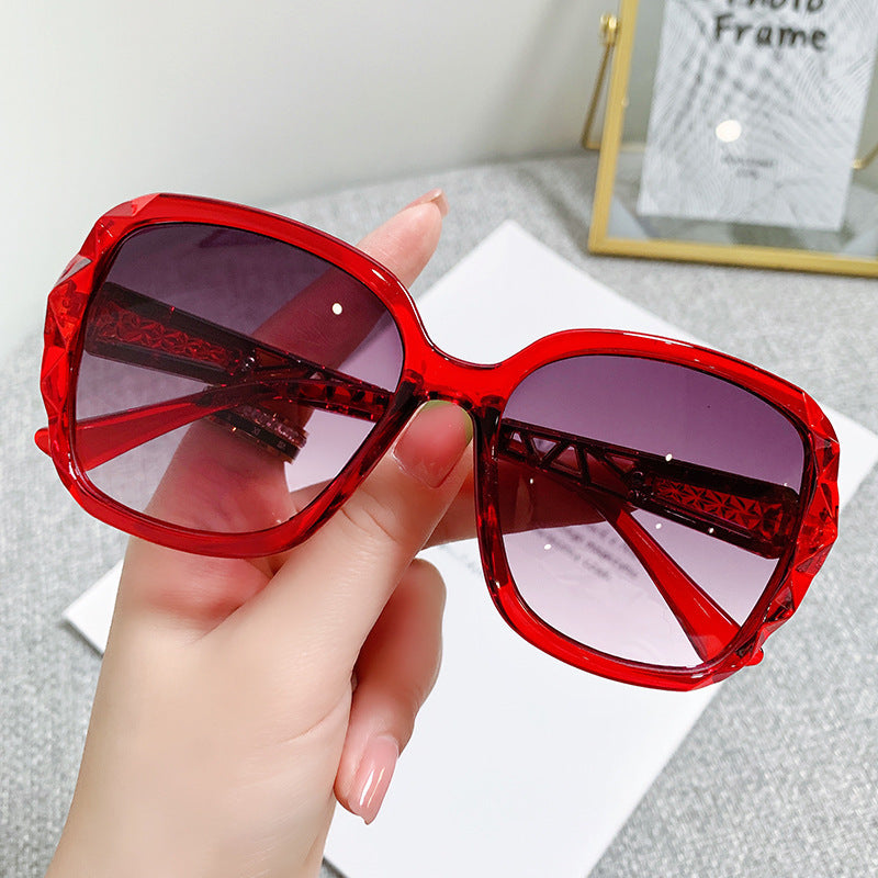 2026 new women's sunglasses trendy fashion large frame sunscreen sunglasses vacation retro sunglasses