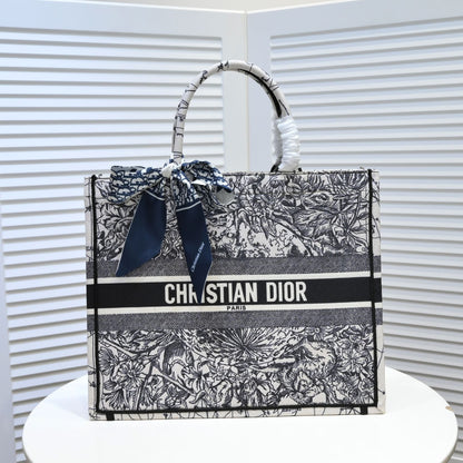 2025 Bag Stylish Book Tote Bag D7