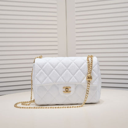 2025 Bag Classic Flap Bag W69