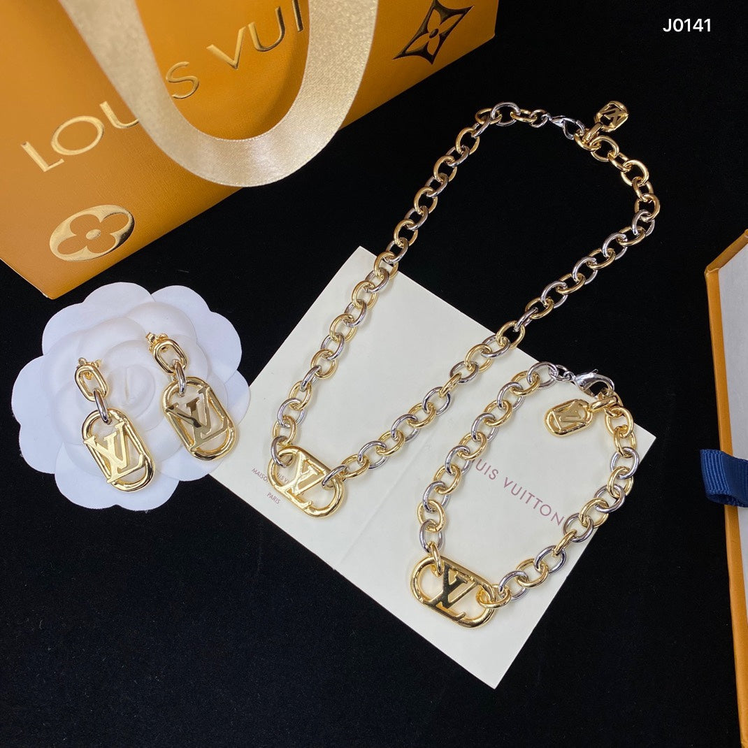 2025 Oval Chain Necklace Bracelet Earring Set