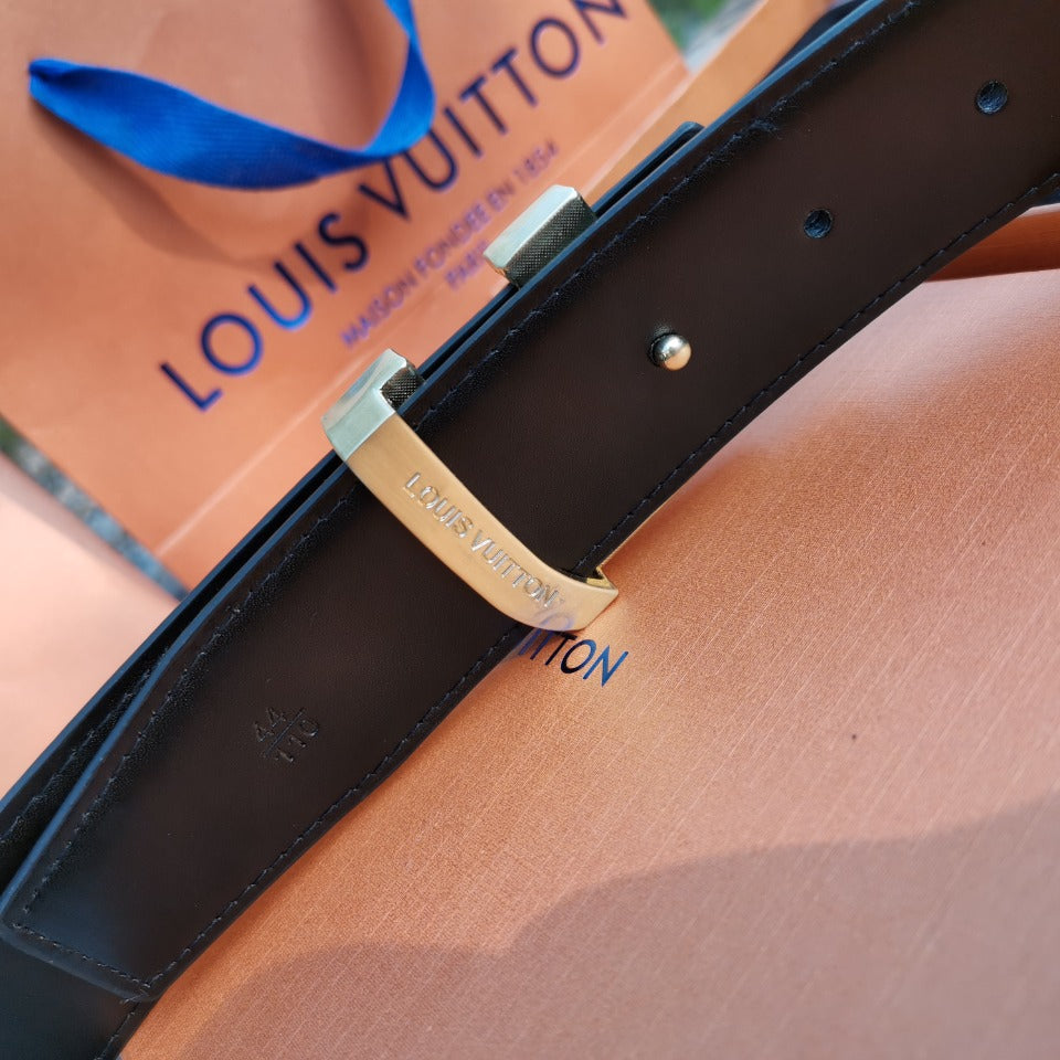 2025  Double Buckle Embossed Men's Belt