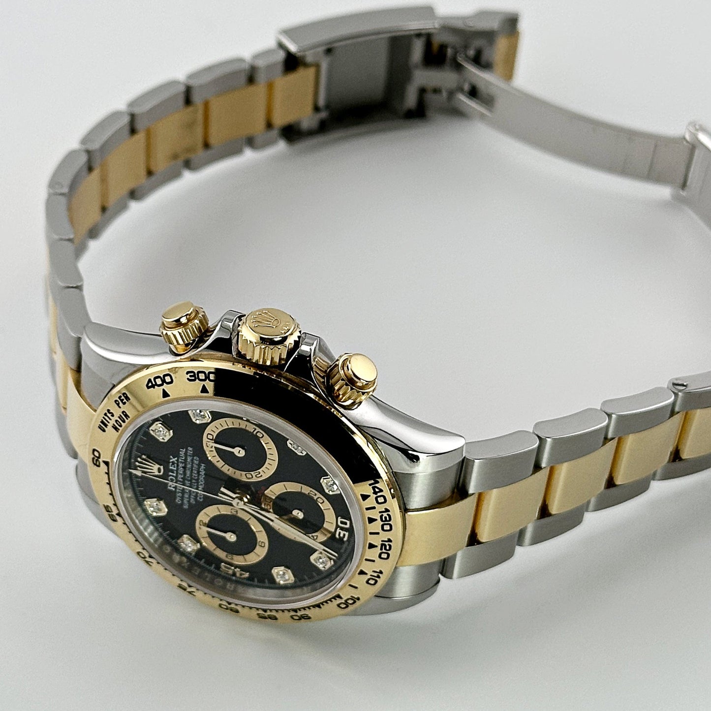 2025 Watch Daytona 116503 Yellow Gold Stainless Steel Black Diamond Dial (2022)