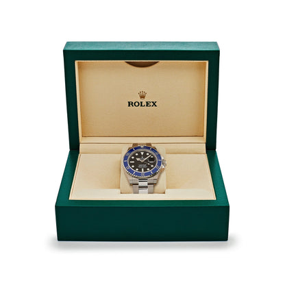 2025 Watch Submariner Date 126619LB White Gold Black Dial Blue Bezel (2021)