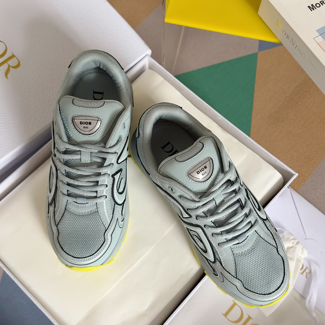 2025 1111 New color matching good quality shoes