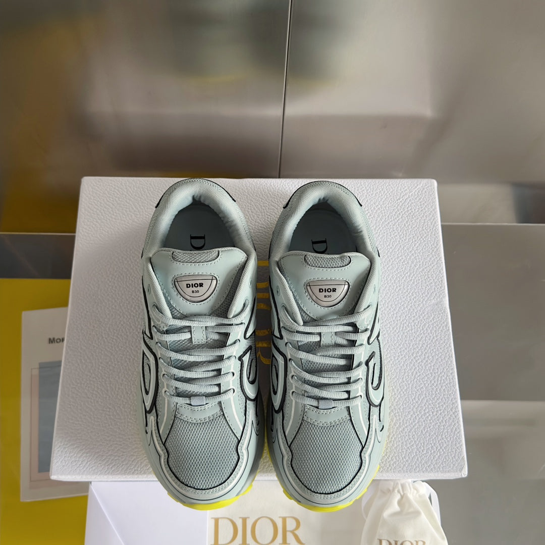 2025 1111 New color matching good quality shoes