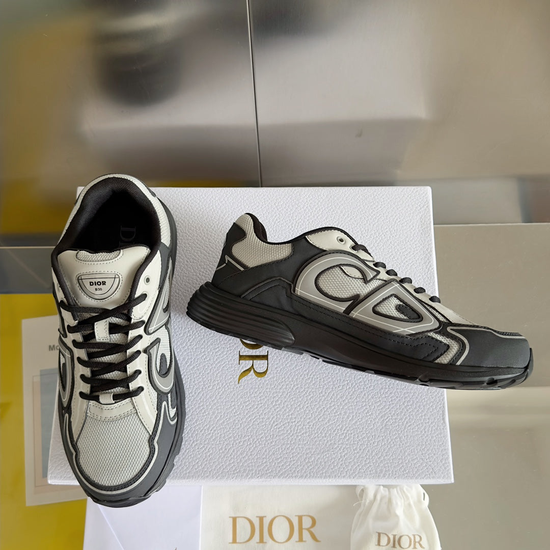2025 1111 New color matching good quality shoes