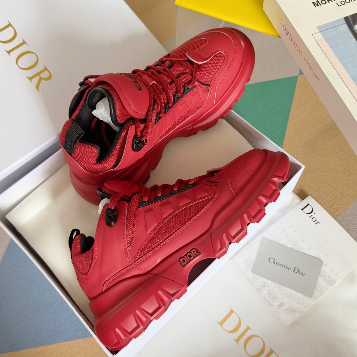 2025 1225 New high quality new color sports fashion shoes