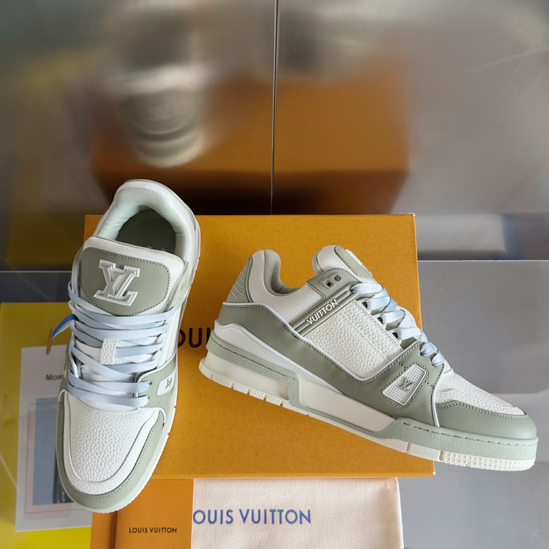2025 250305 New color matching high quality board shoes