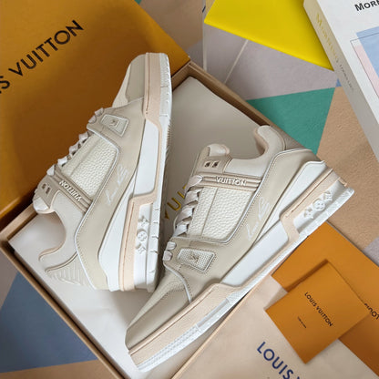 2025 250305 New color matching high quality board shoes