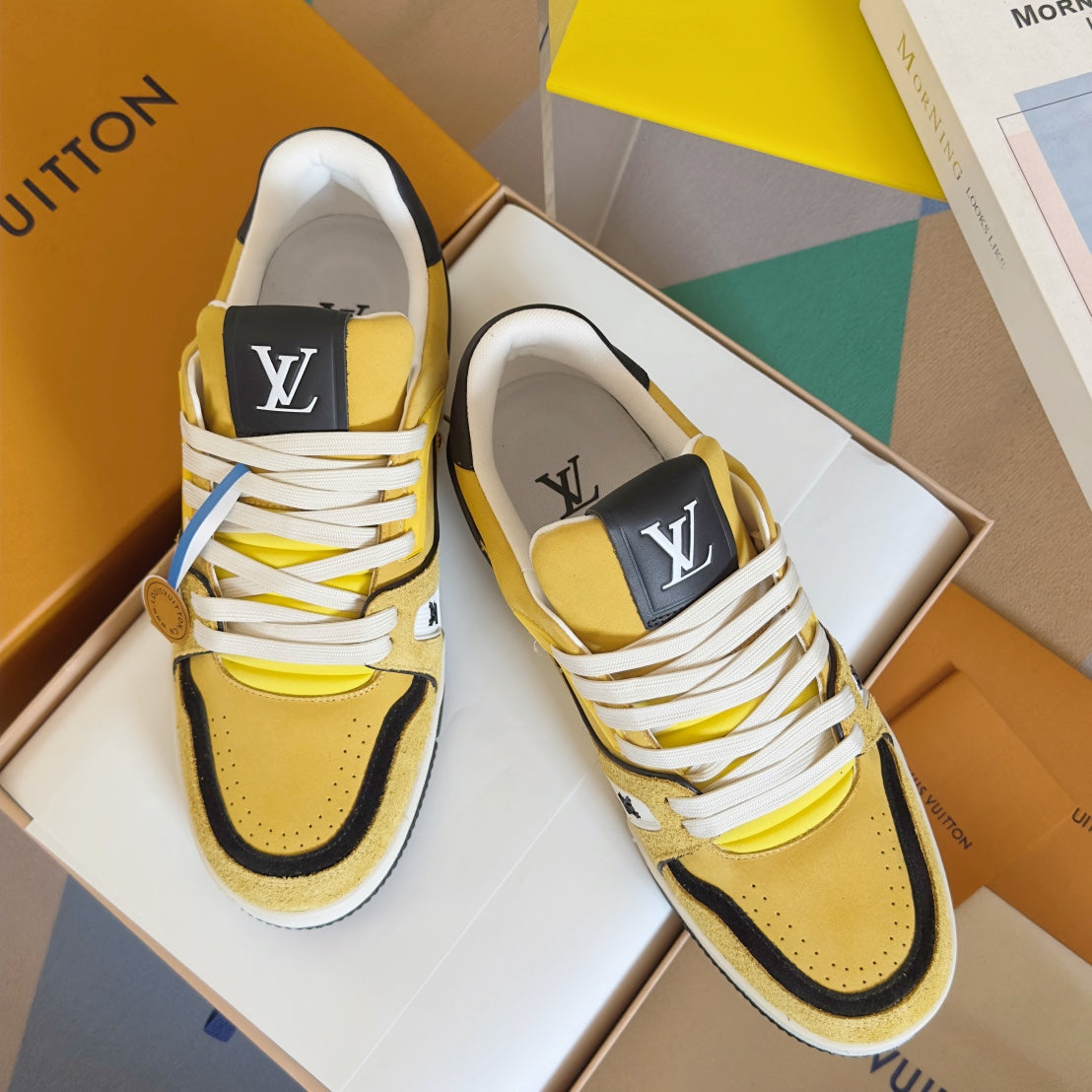2025 250318 New high quality new color board shoes