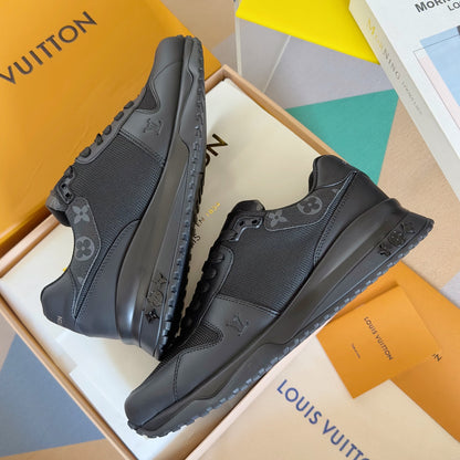 2025 250318 New high quality new color board shoes