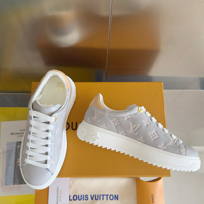 2025 250318 New high quality new color board shoes