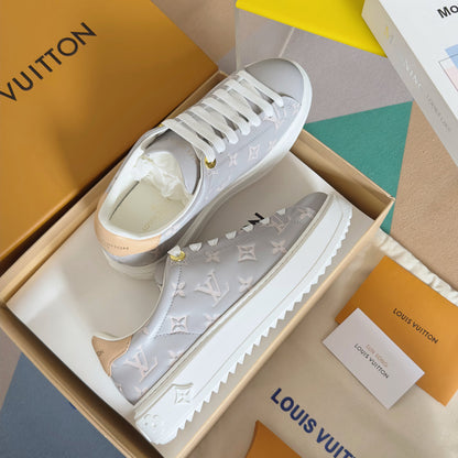 2025 250318 New high quality new color board shoes