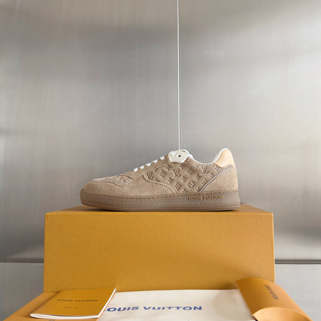 2025 250318 New high quality new color board shoes